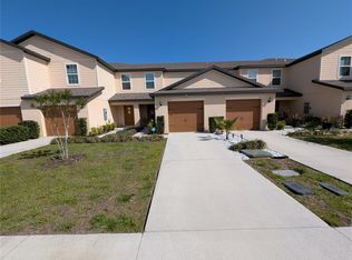 1556 Wynford Cir, Tavares, FL 32778