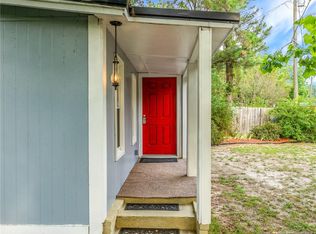 732 Barium Springs Dr, Hope Mills, NC 28348