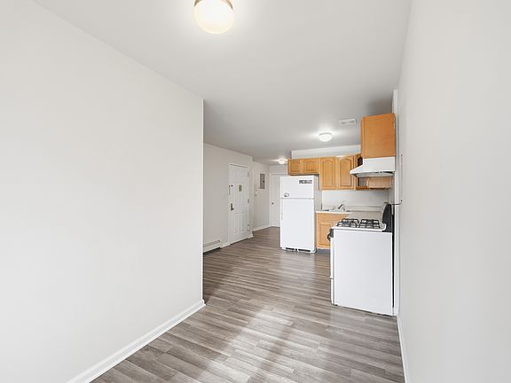 5th image of 14405 Jamaica Ave Floor 2