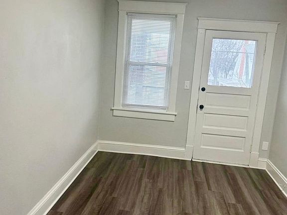 4th image of 1143 Chesapeake Ave #3