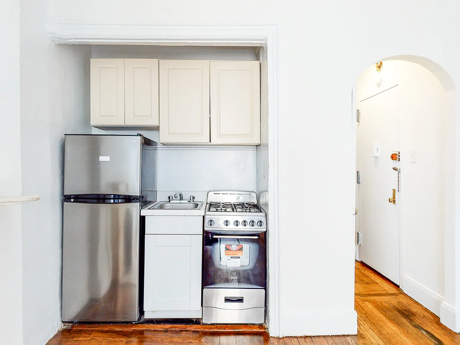 147 East 72nd Street — Photo 3