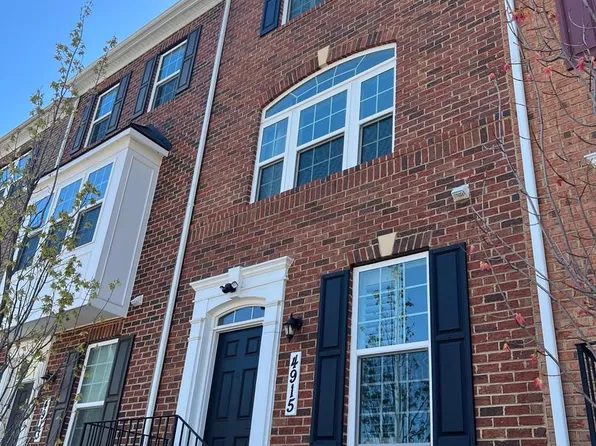 4915 Crest View Dr, Hyattsville, MD 20782
