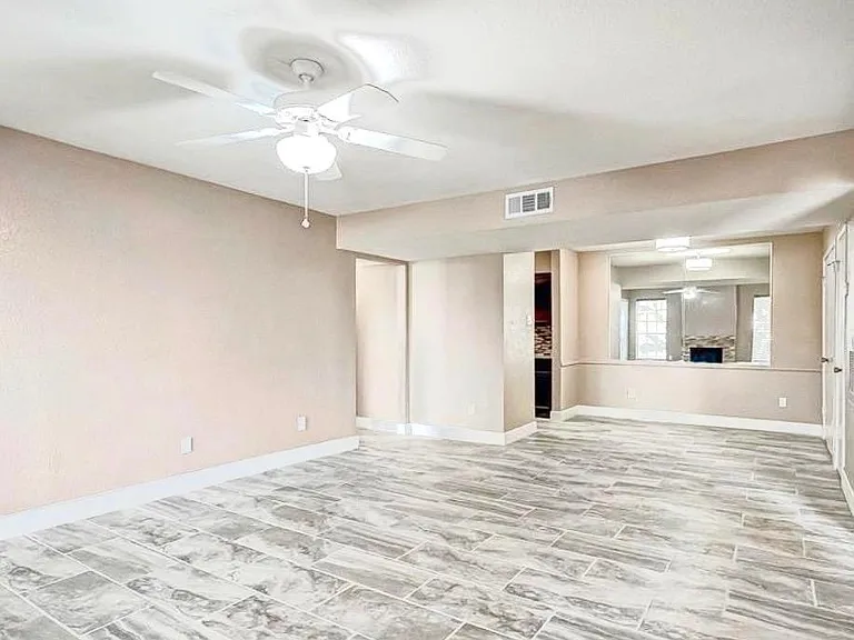 6606 De Moss Dr #1014 — Photo 3