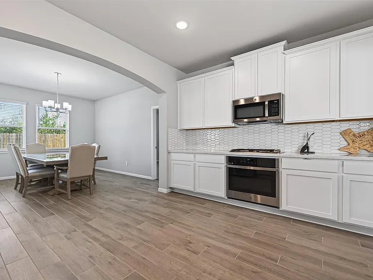 11676 Whirlaway Dr — Photo 16