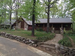 588 Highway 16 W, Clinton, AR 72031