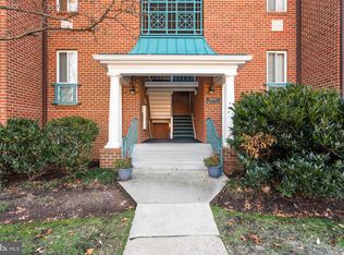 11807 Breton Ct APT 1A, Reston, VA 20191