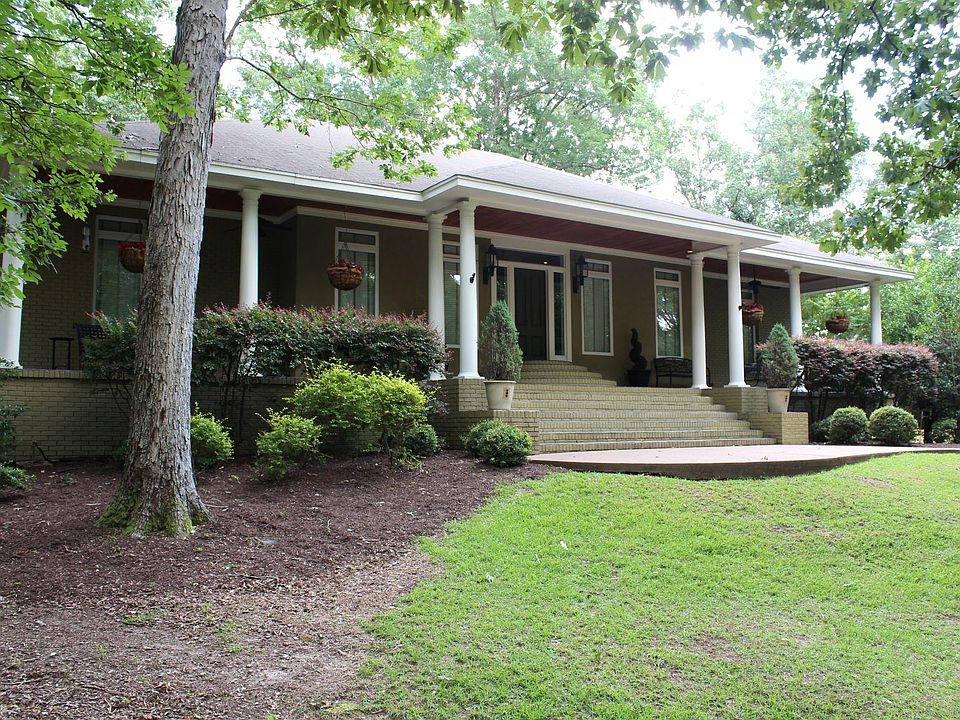 1st image of 117 Sleepy Hollow Dr