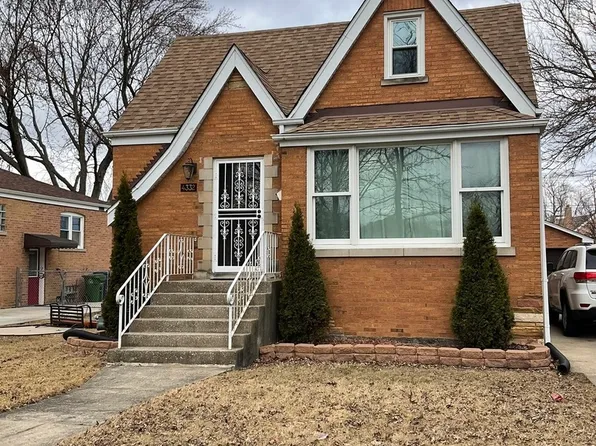 4332 W 109th St, Oak Lawn, IL 60453