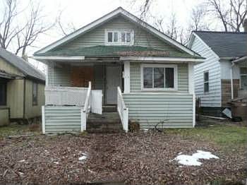 2nd image of 103 Summit St