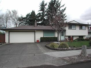 19719 NE Clackamas Ct, Portland, OR 97230