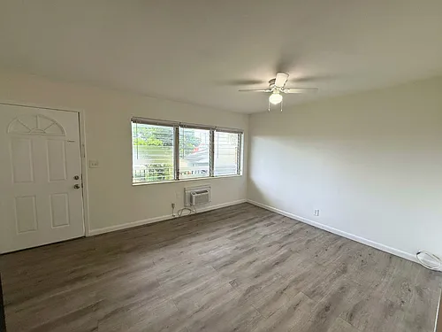 Floor plan 6014 Fillmore Street - 2S