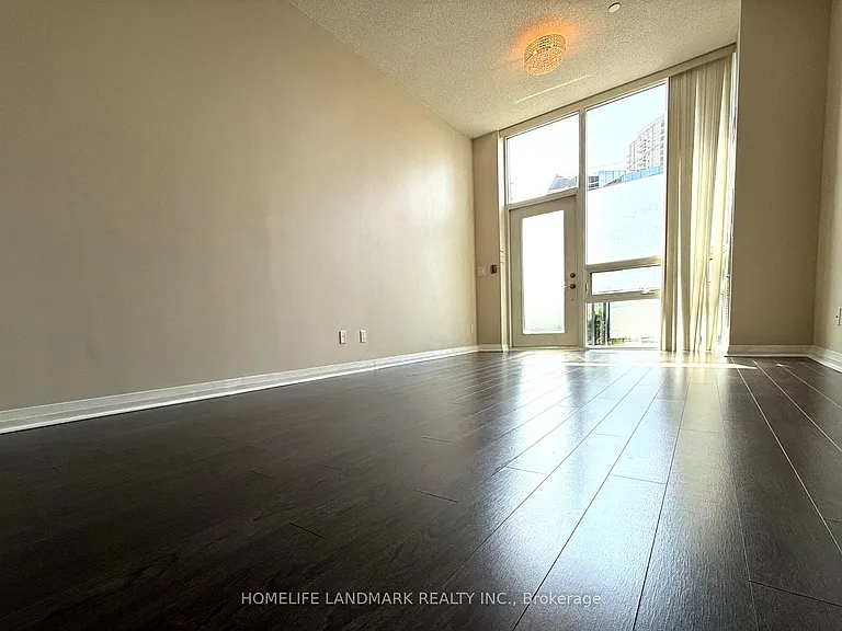 55 Eglinton Ave W #109 — Photo 8