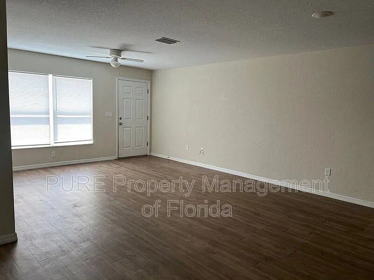 2269 NE 78th Ln — Photo 5
