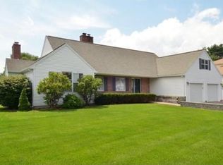 20 Franklin St, Reading, MA 01867