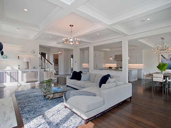 4th image of 114 Halsey St