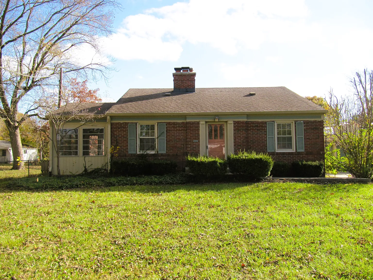 1111 Winton Ave photo 1