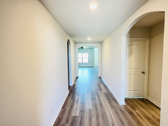 4th image of 2037 Delta Downs Dr #1