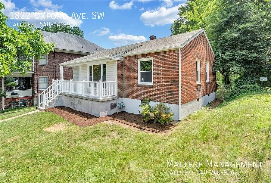 3 bed, 931 sqft, $1,900 — Photo 2
