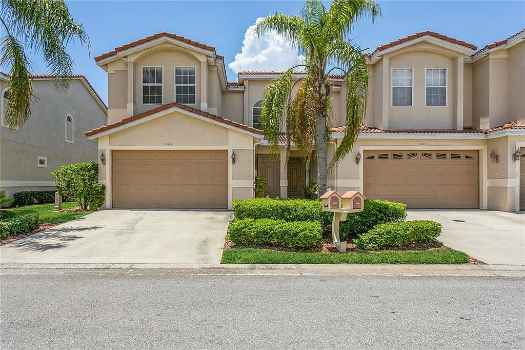 Mirage: Voyage Lumière 10426 La Mirage Ct, Tampa, FL 33615 | Zillow
