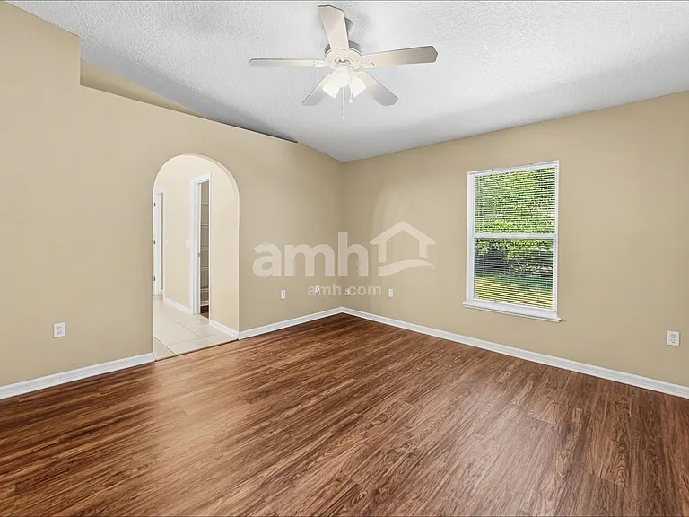 312 Azores Pl — Photo 9