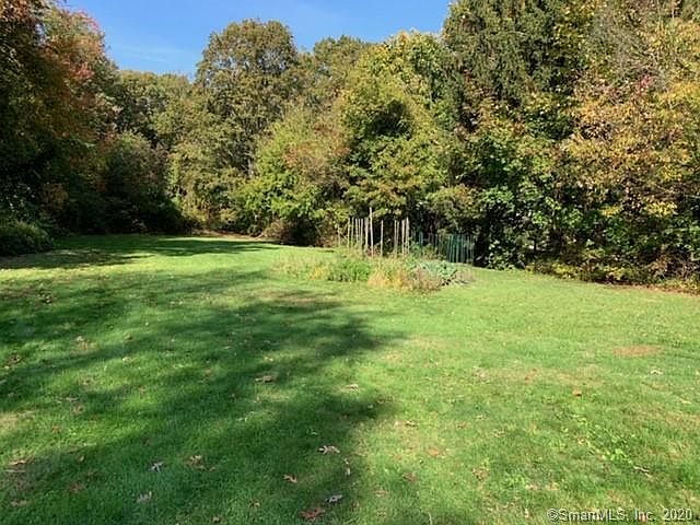 2nd image of 183 Pool Rd