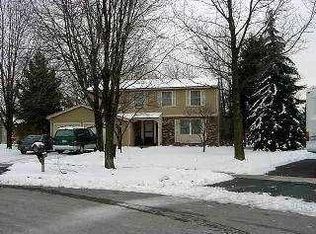 3750 Barleyton Cir, Sylvania, OH 43560