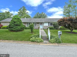 1848 Roxboro Rd, York, PA 17402