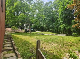 35 Rockledge Rd, Montville, NJ 07045