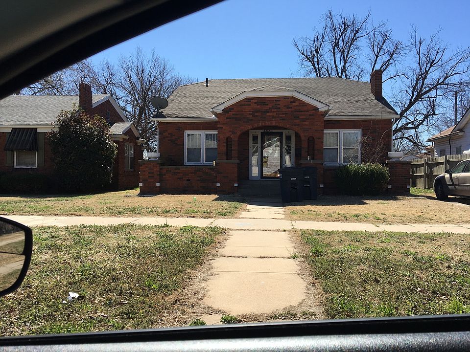 1st image of 817 W York Ave