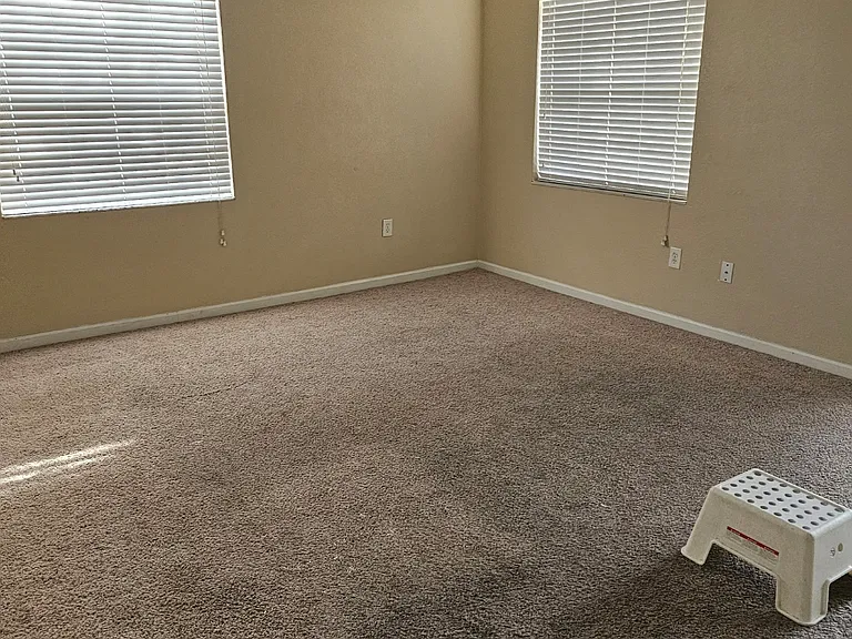 2509 N Alafaya Trl #16 — Photo 2