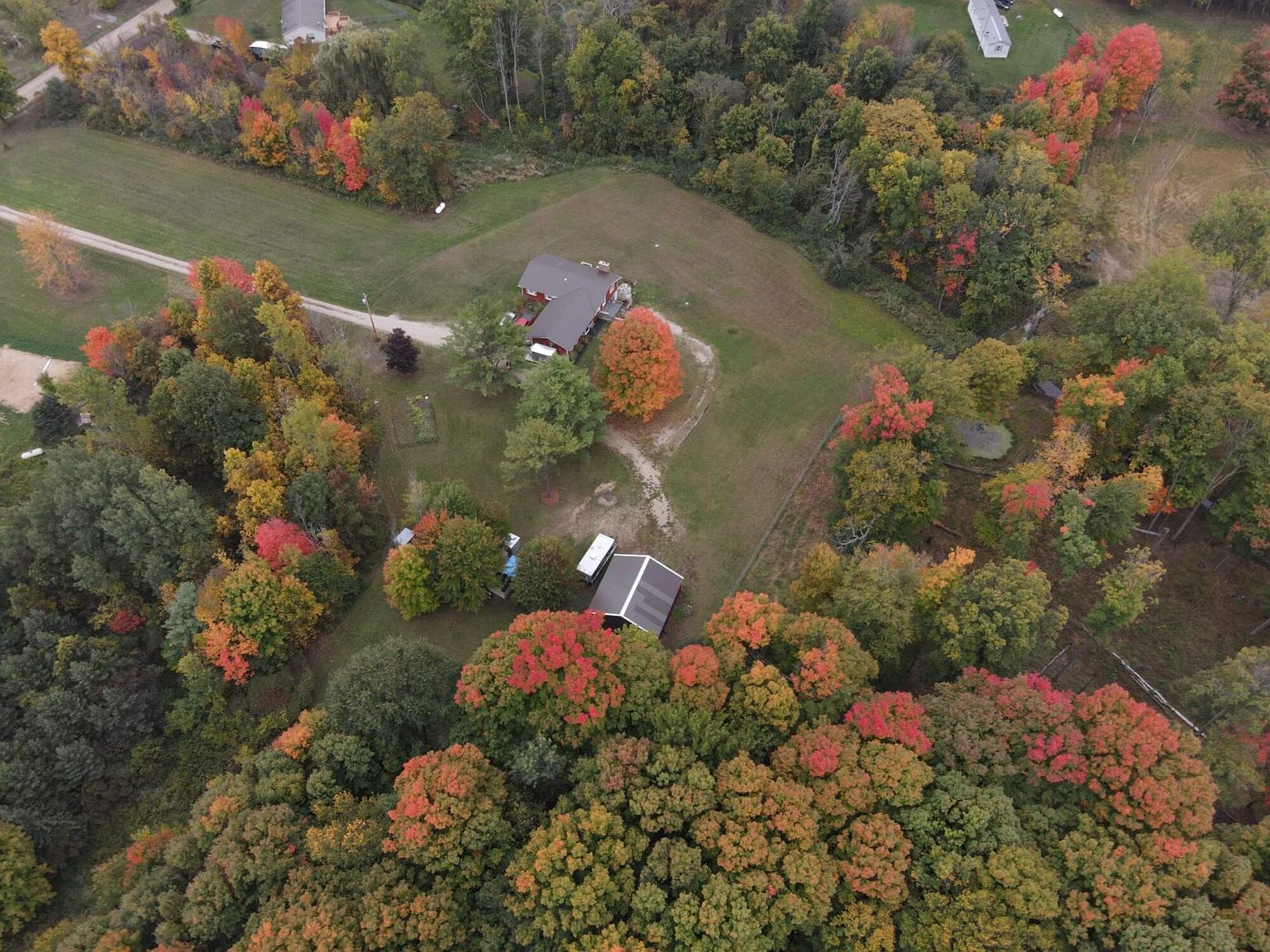 723 S Shaw Rd, Casnovia, MI 49318 Zillow