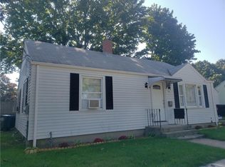 170 Beckwith St, Cranston, RI 02910