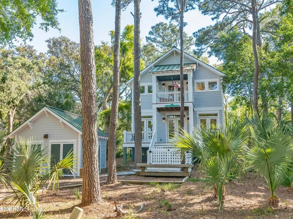 310 N Bald Head Wynd, Bald Head Island, NC 28461