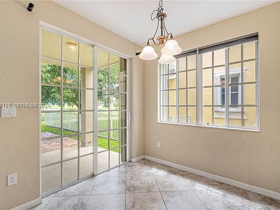 4th image of 27621 SW 139th Pl #27621