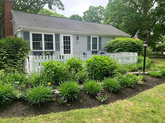 2nd image of 140 Maravista Ave