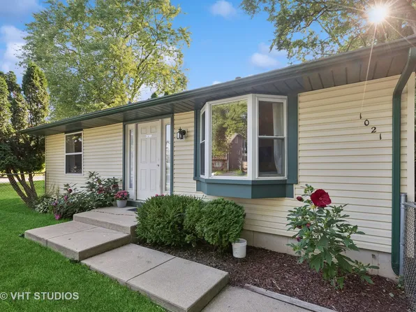 1021 James St, Wauconda, IL 60084