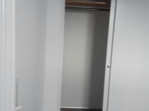 4th image of 8638 127th St