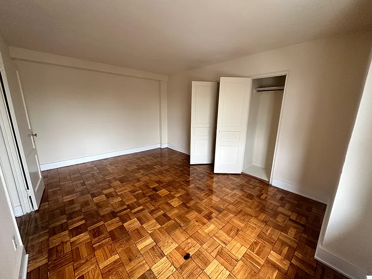 196-11 69th Ave #2B — Photo 8