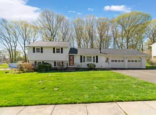 28 Beechwood Road, Plainville, CT 06062