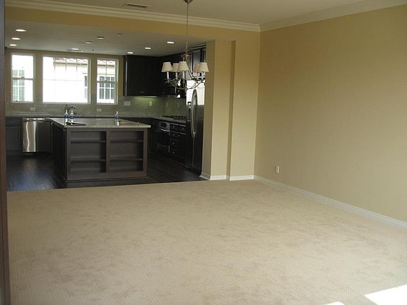 2nd image of 16 Playa Cir