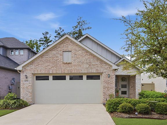 3rd image of 40526 Berylline Ln