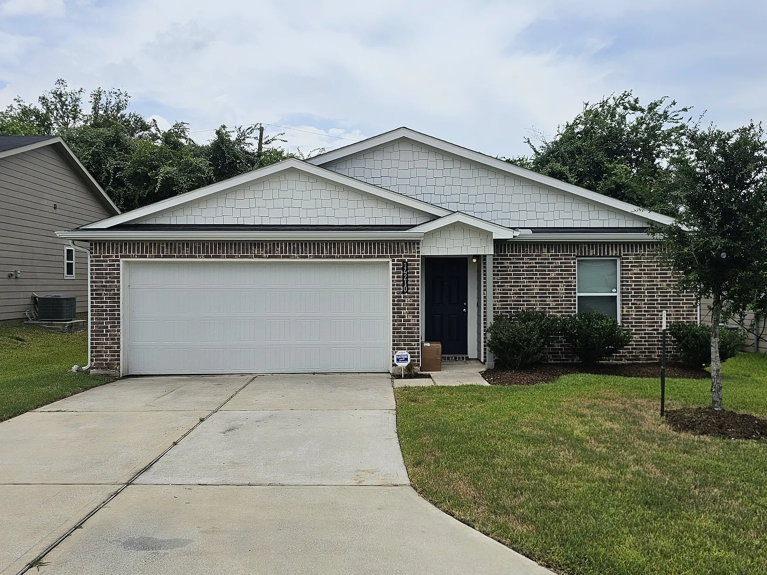 14210 Green Wing Cir. Willis, TX 77318 — Photo 1