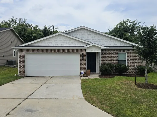 14210 Green Wing Cir, Willis, TX 77318
