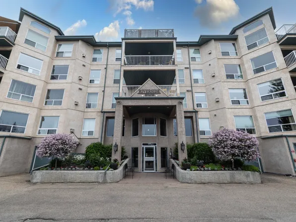 182 Haddow Close NW #111, Edmonton, AB T6R 2V1