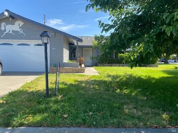 101 Mckinley Circle, Vacaville, CA 95687