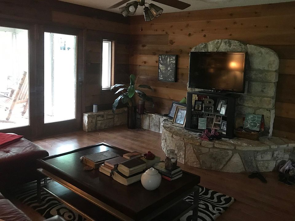 2nd image of 1902 Casa Grande Dr