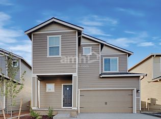 1209 W 17th Ave, La Center, WA 98629