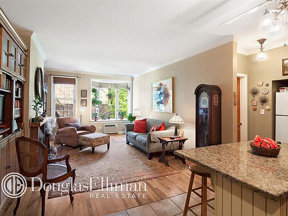 2nd image of 92 Horatio St APT 4G