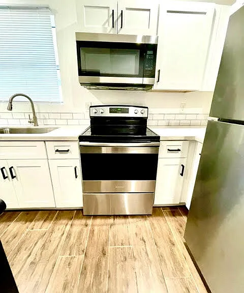 1402 E McKinley St #C — Photo 8