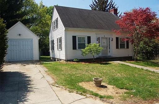 1st image of 4 Highland Ave